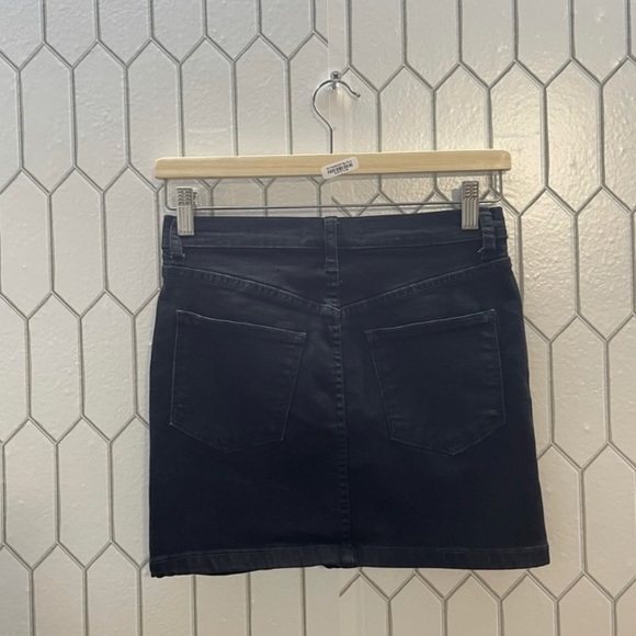 NWOT FREE PEOPLE TEAGAN BLACK DENIM SKIRT SIZE SMALL - Picture 9 of 16